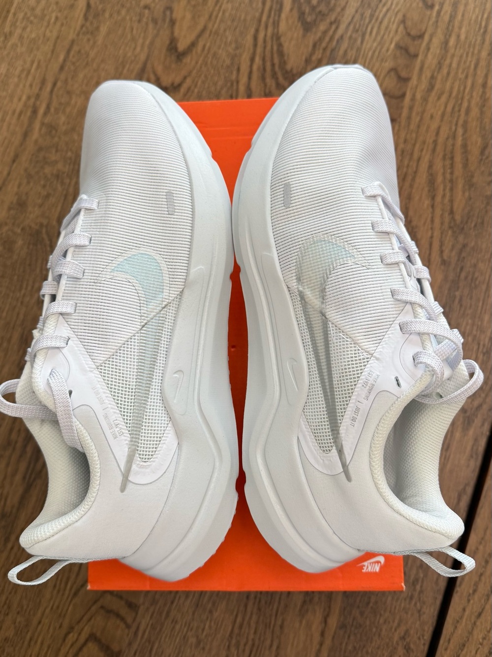 Nike Downshifter 12 “White Metallic Silver” – Women’s 10.5 / Men’s 9 – Brand New - Picture 3 of 6